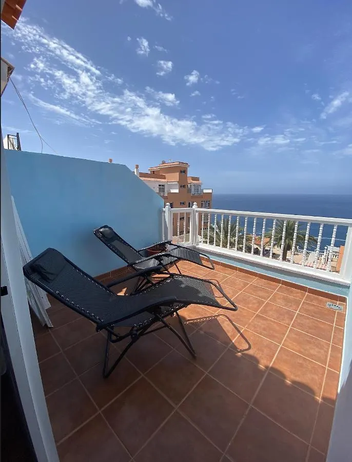Atico Los Angeles Min 3 Nights Puerto de Santiago  Puerto de Santiago (Tenerife)